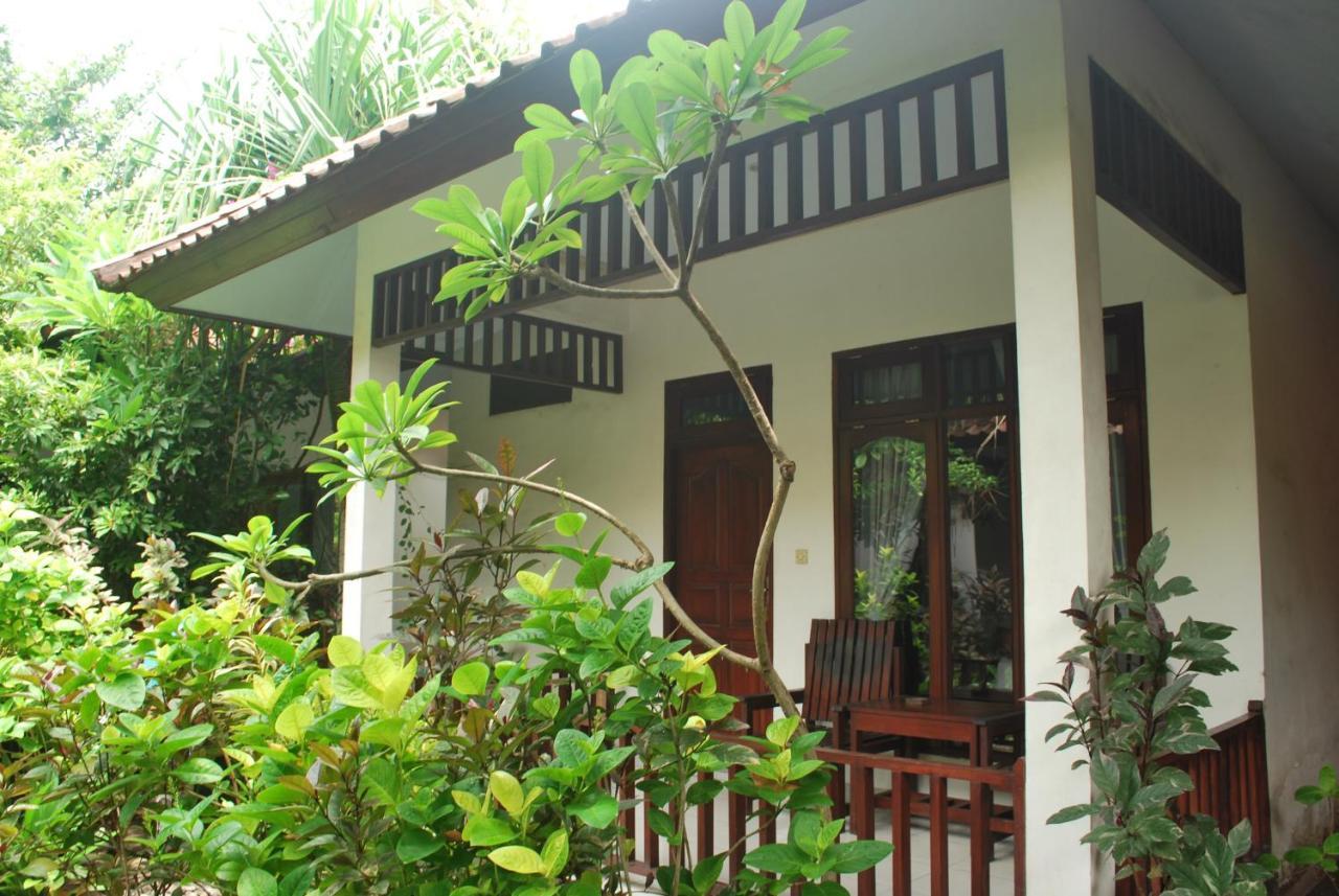 Gili Smile Bungalow Gili Trawangan Exteriér fotografie
