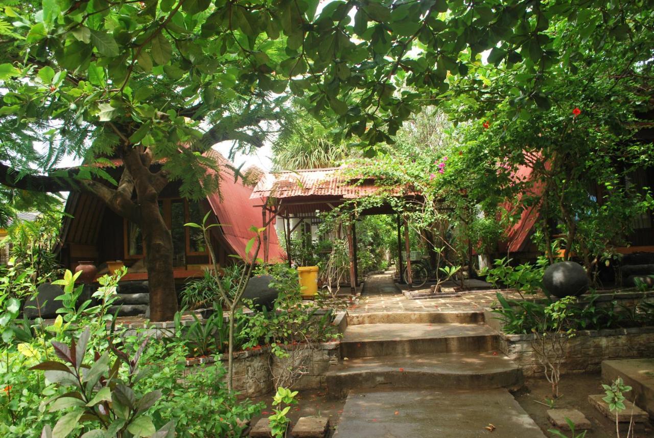Gili Smile Bungalow Gili Trawangan Exteriér fotografie